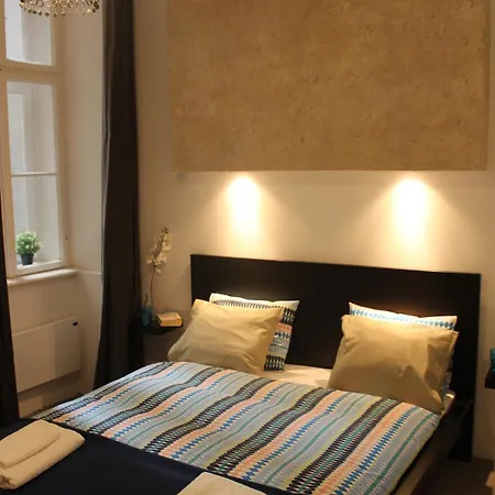Apartament Opposite Thermal Bath, Centre, 2 Bed, 2 Bath Budapeszt